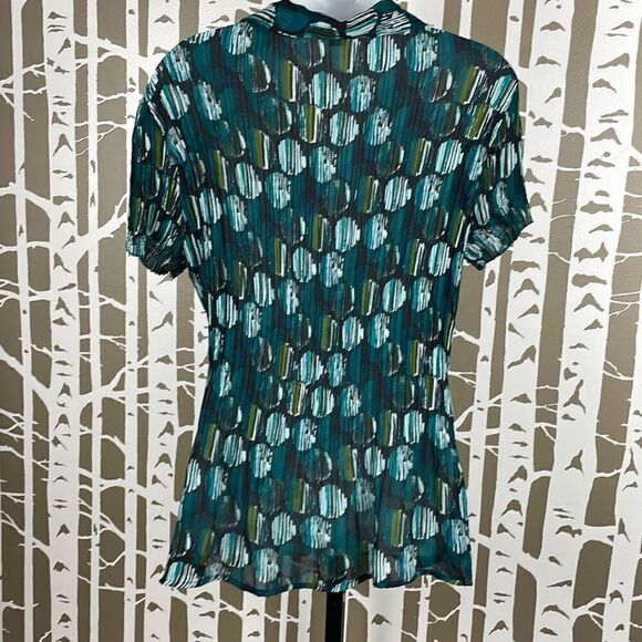 East 5th Y2K Waterfall Ruffled Semi-Sheer Blouse 1X - Picture 4 of 12